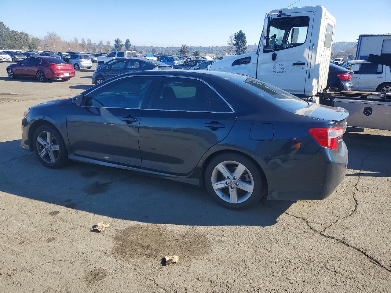 2013 TOYOTA CAMRY