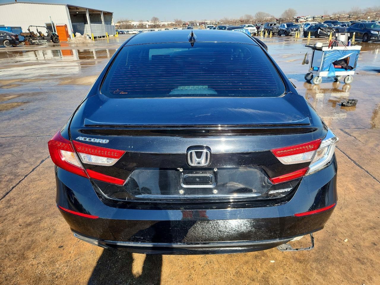 2018 HONDA ACCORD