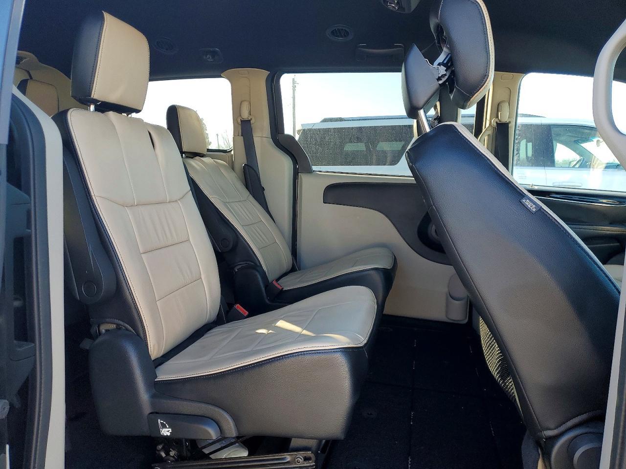 2017 DODGE GRAND CARAVAN