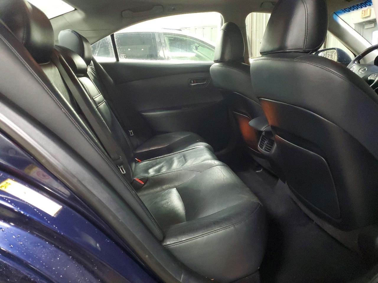 2011 LEXUS ES 350
