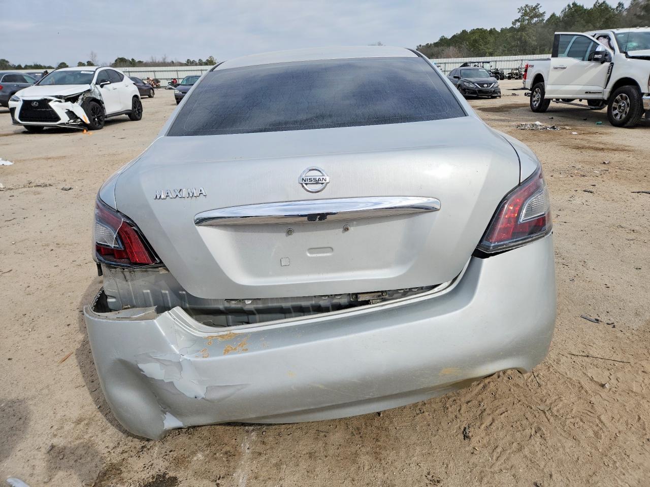 2014 NISSAN Maxima