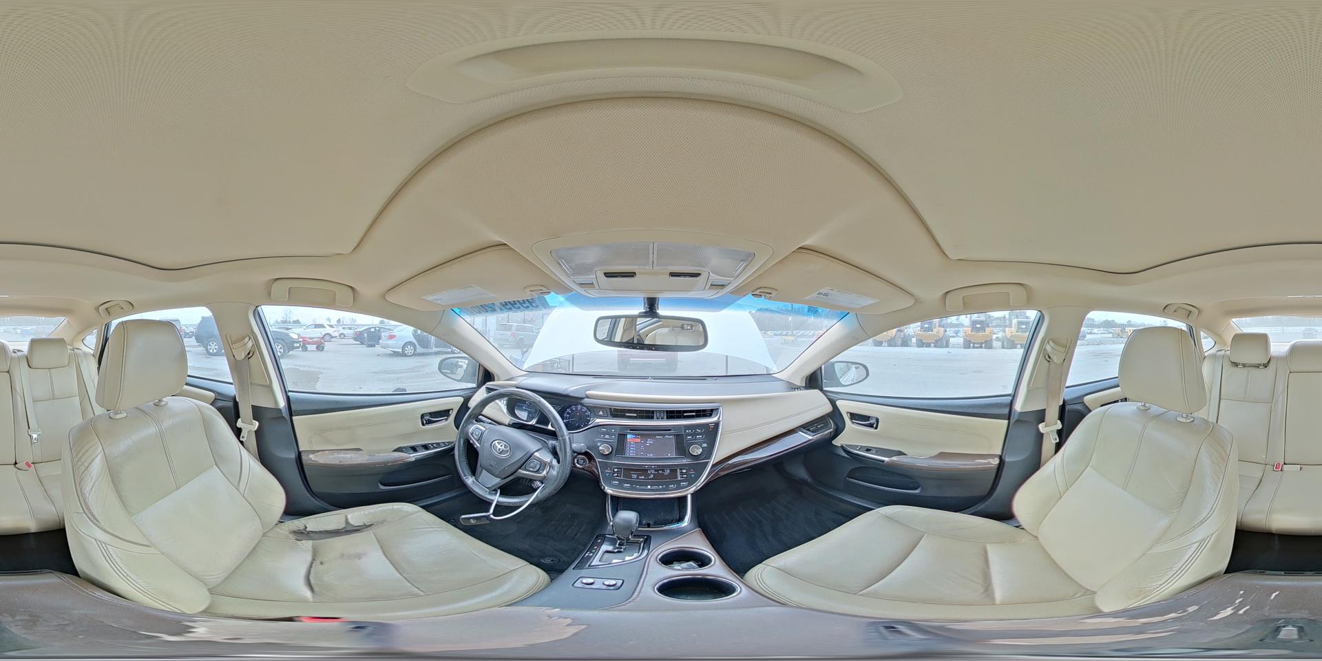 2014 TOYOTA Avalon