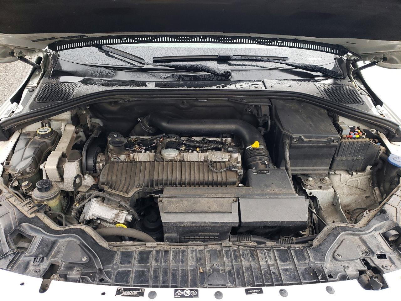 2014 VOLVO S60
