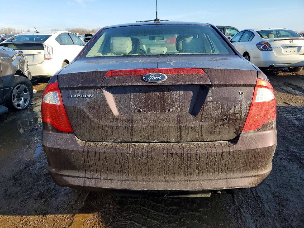 2011 FORD FUSION