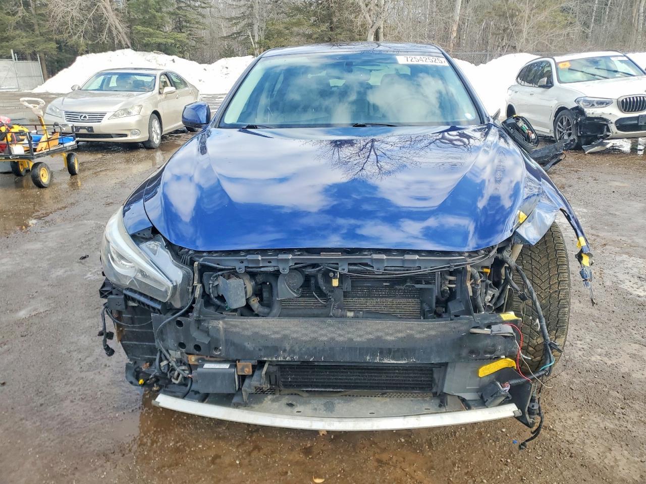 2016 INFINITI Q50