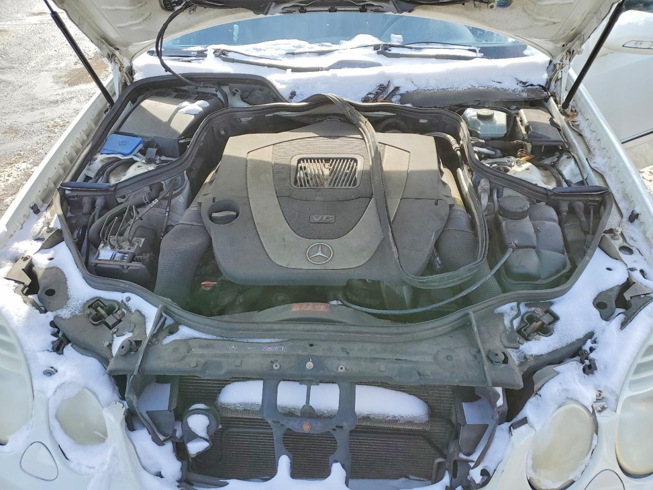 2009 MERCEDES-BENZ E-Class