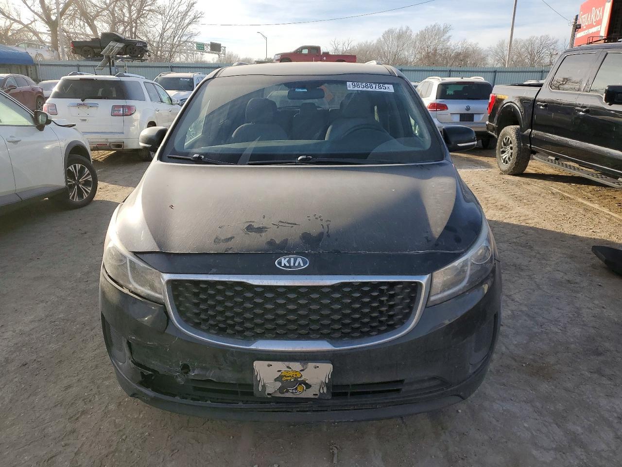 2016 KIA SEDONA