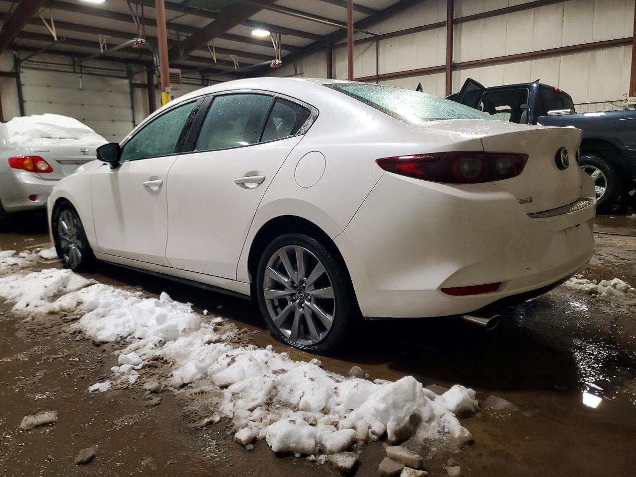 2025 MAZDA 3