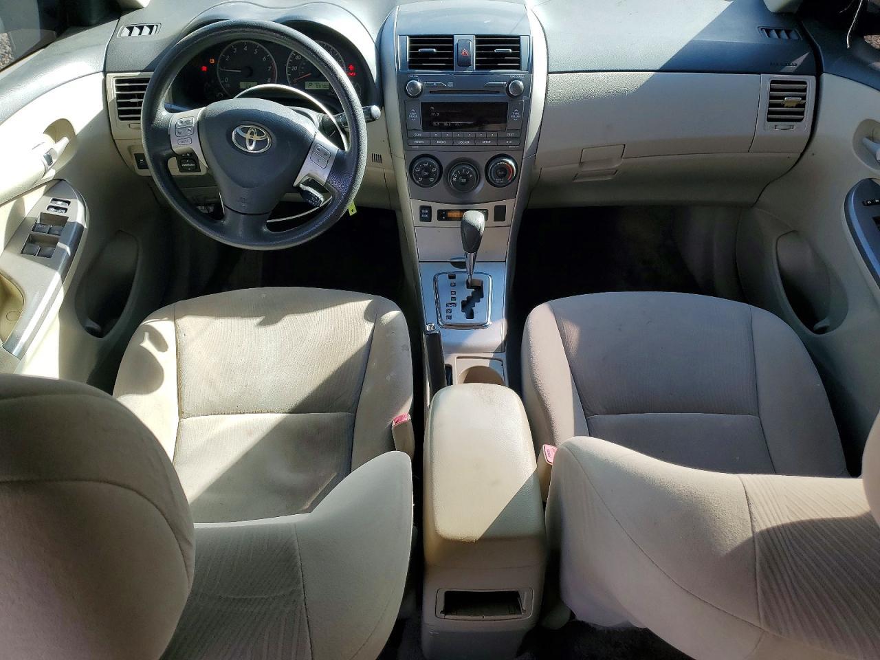 2011 TOYOTA COROLLA