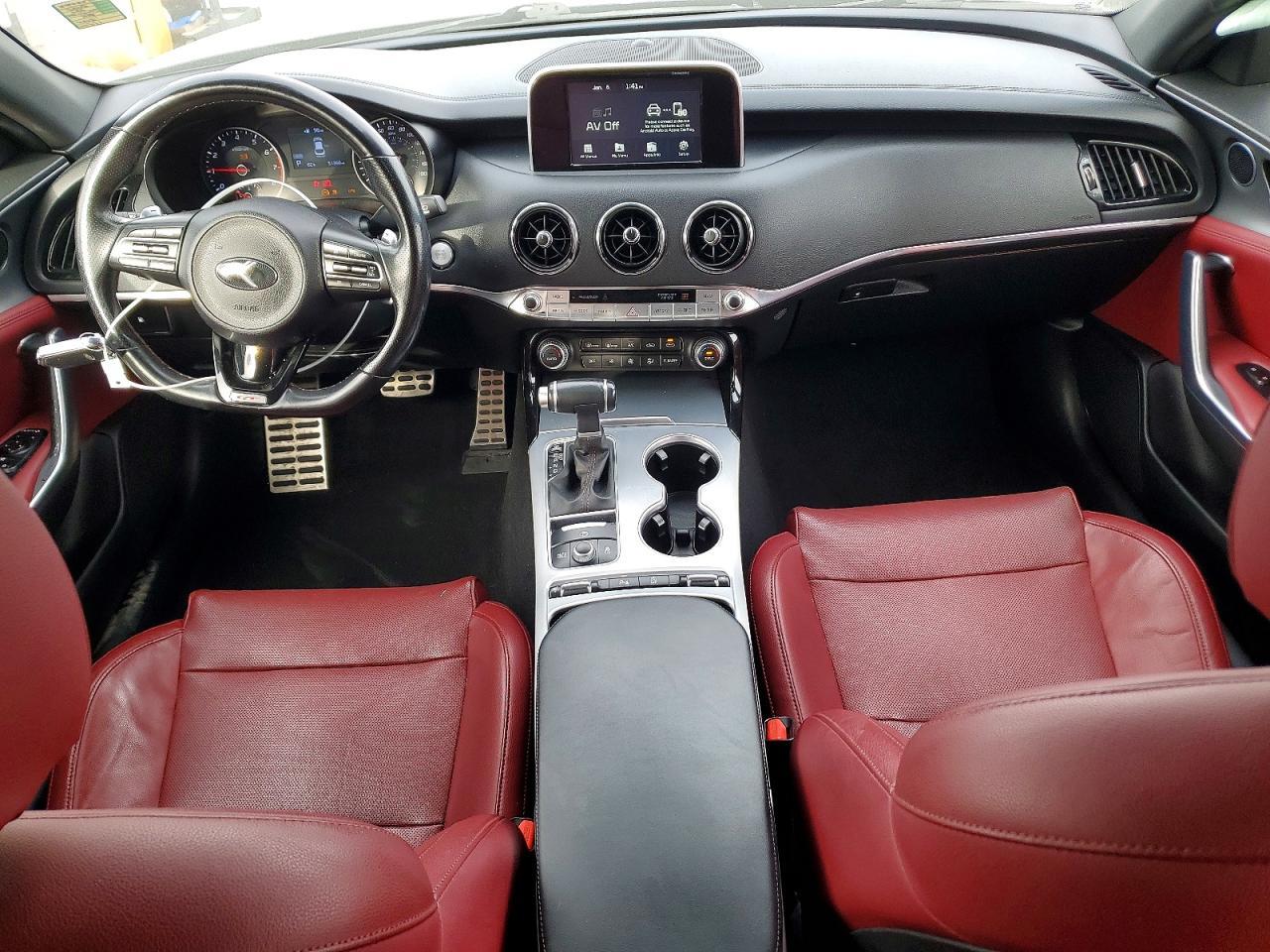 2020 KIA Stinger