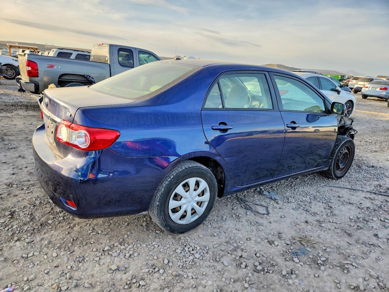 2011 TOYOTA COROLLA