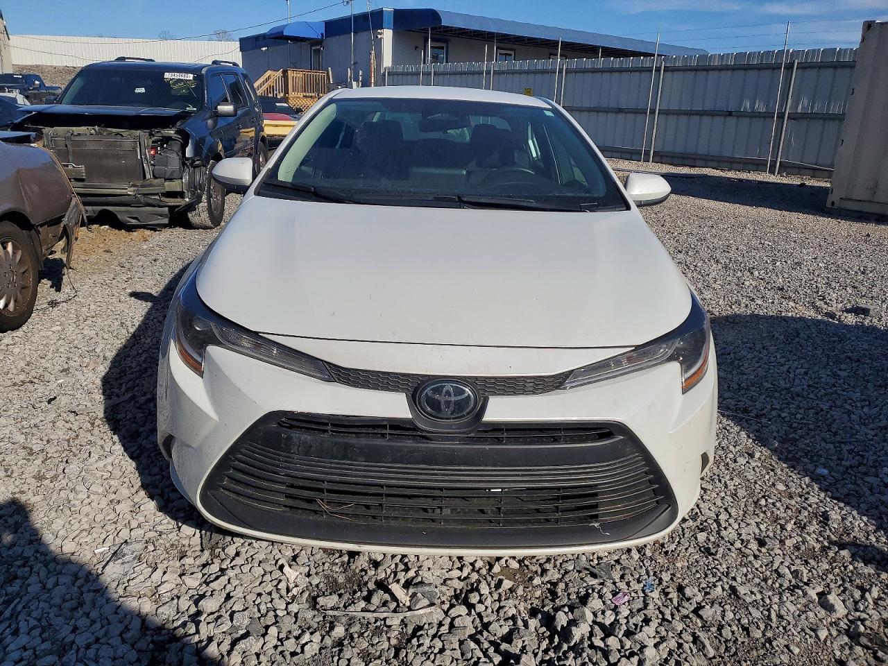2025 TOYOTA COROLLA