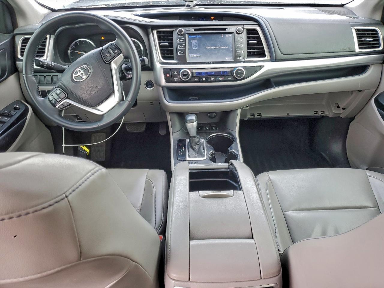 2015 TOYOTA HIGHLANDER