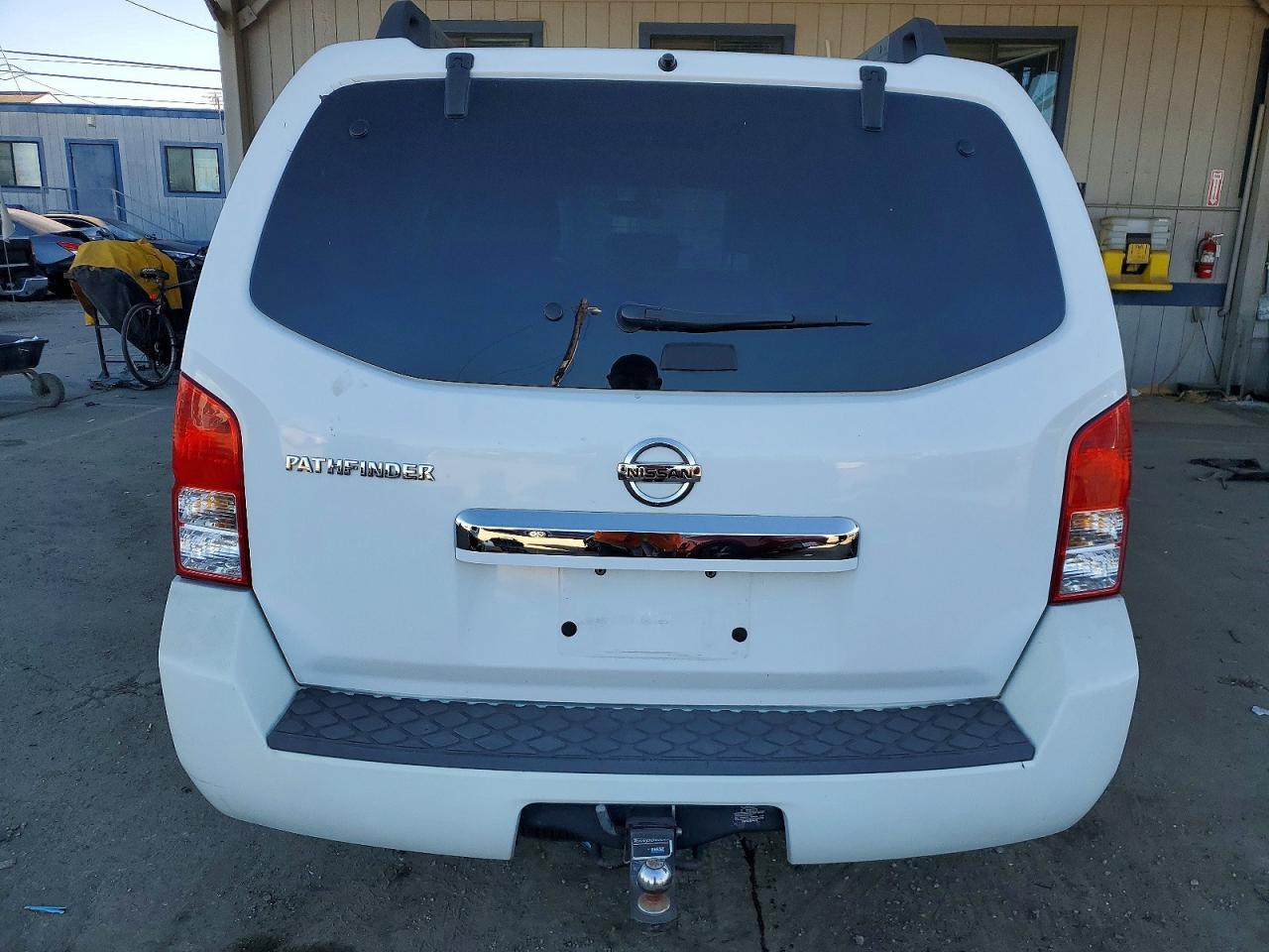 2012 NISSAN PATHFINDER