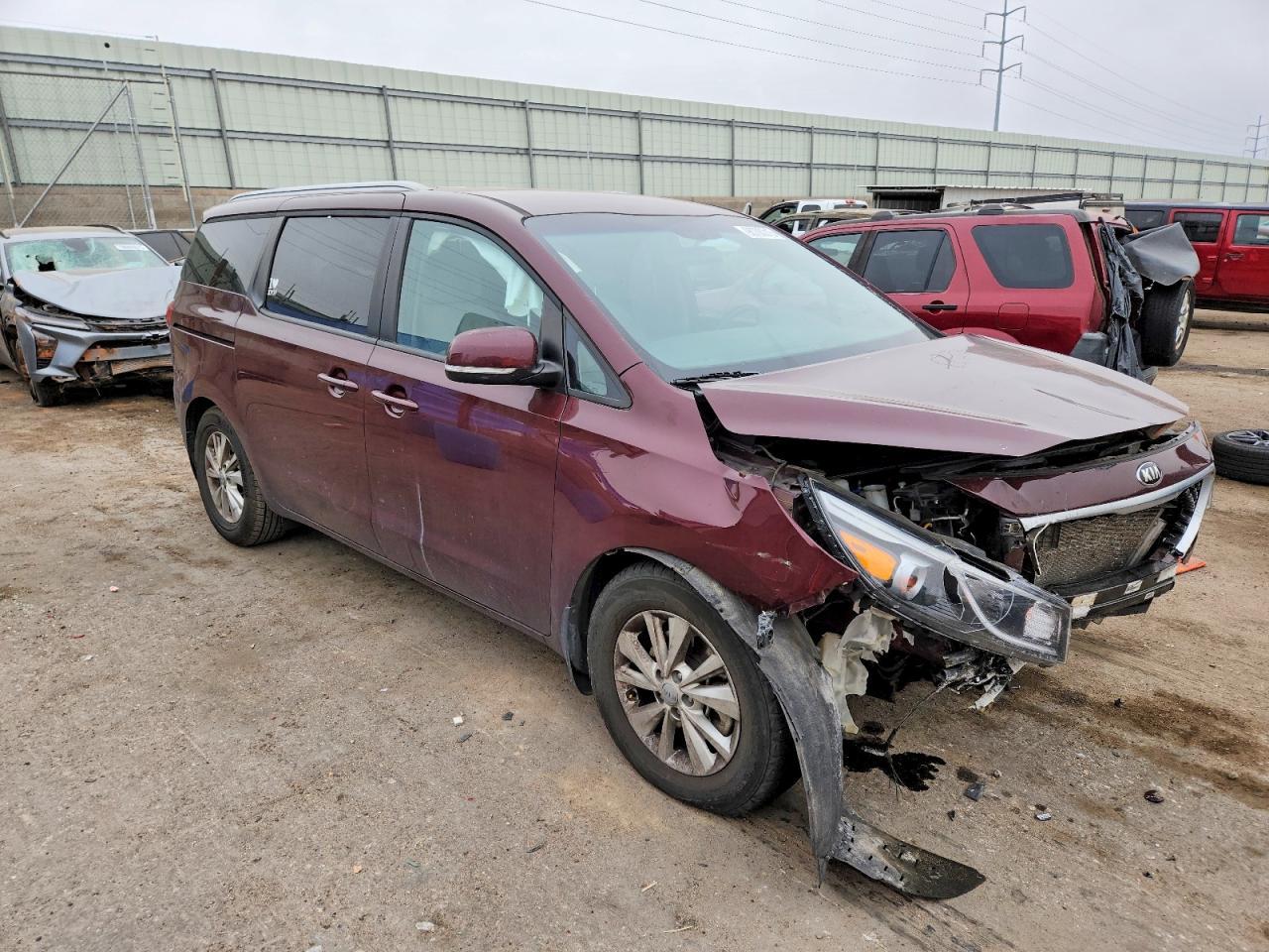 2016 KIA SEDONA