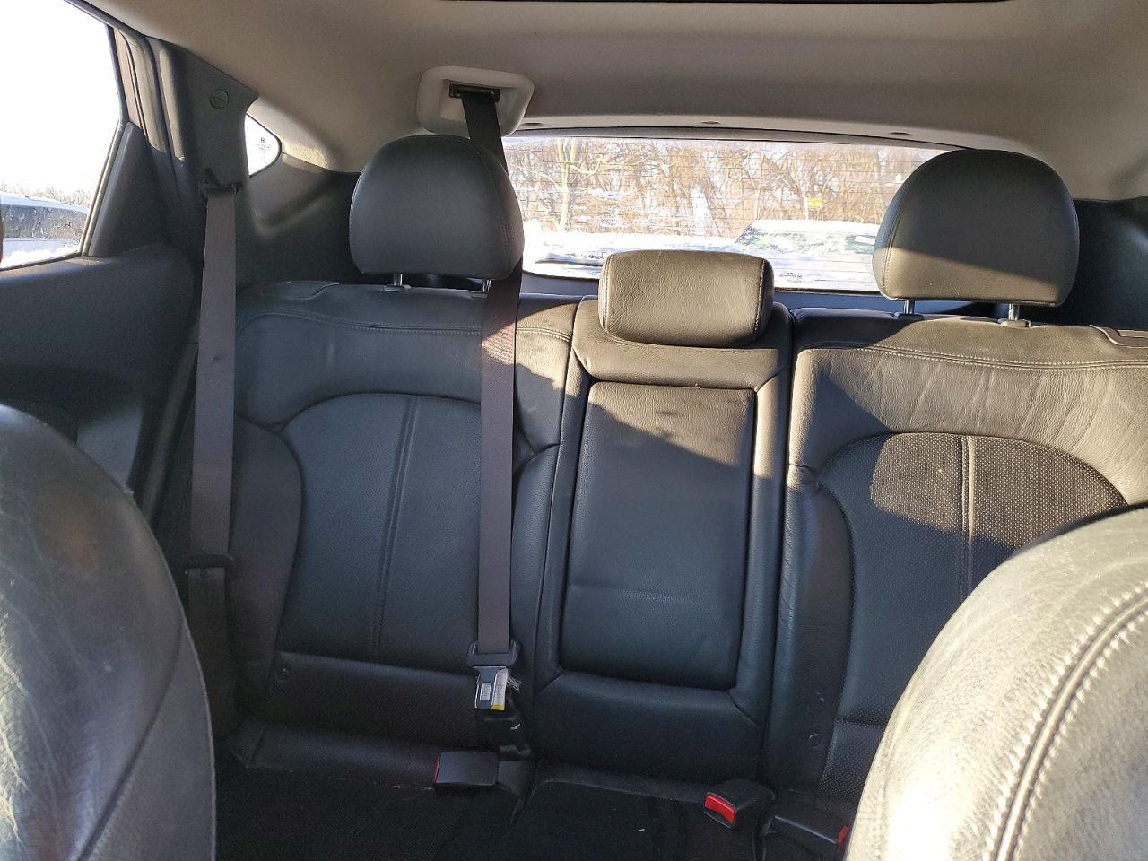 2011 HYUNDAI TUCSON