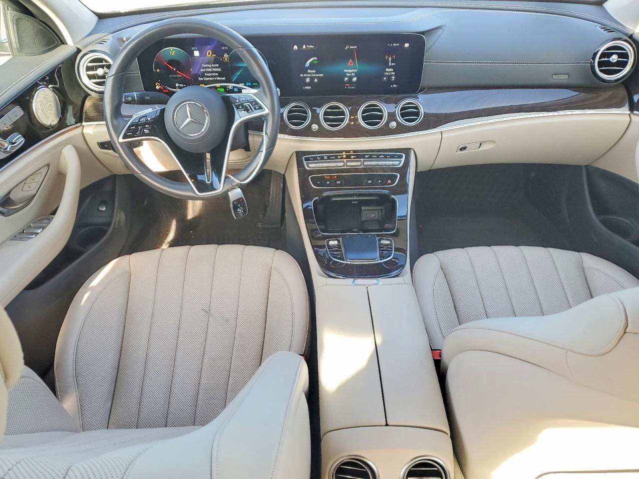 2021 MERCEDES-BENZ E-Class