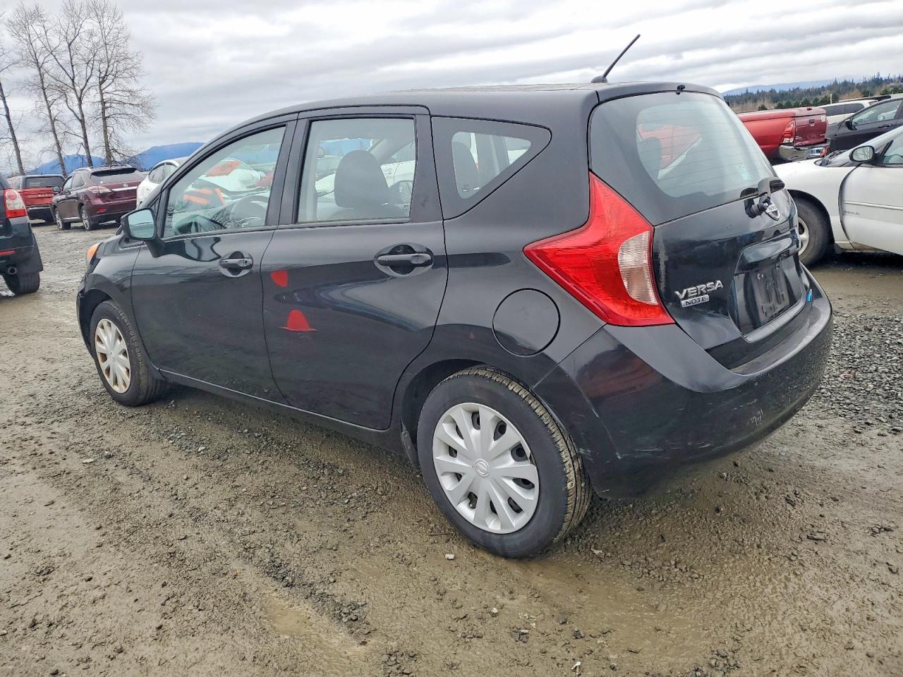2015 NISSAN
