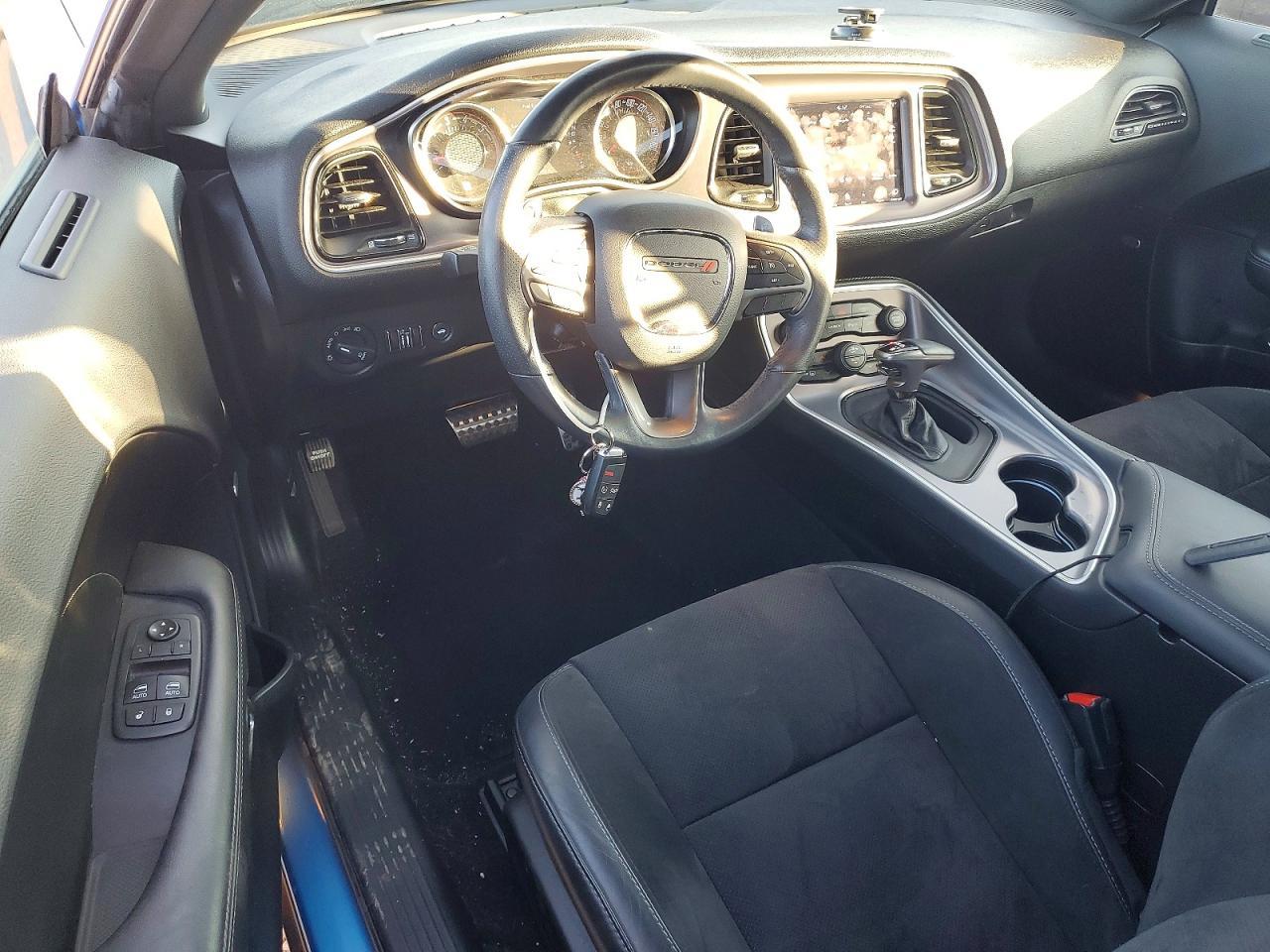2019 DODGE Challenger
