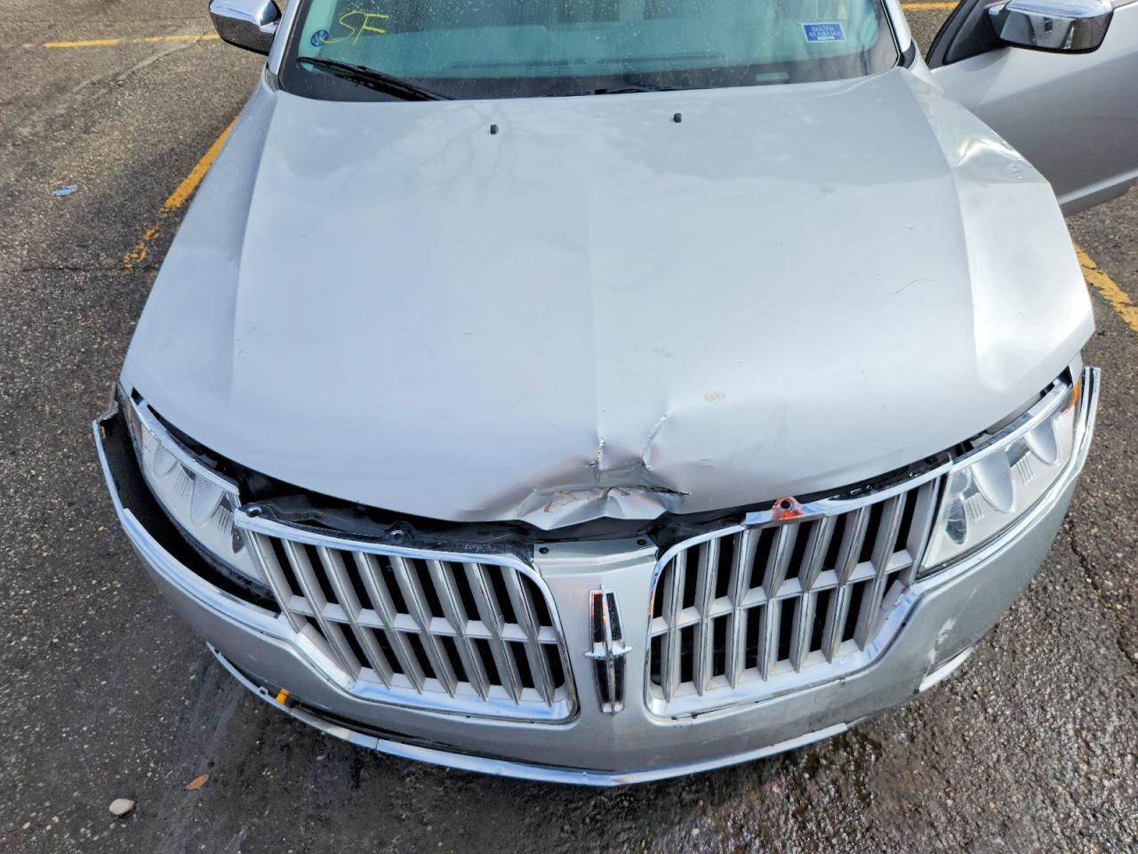 2010 LINCOLN MKZ