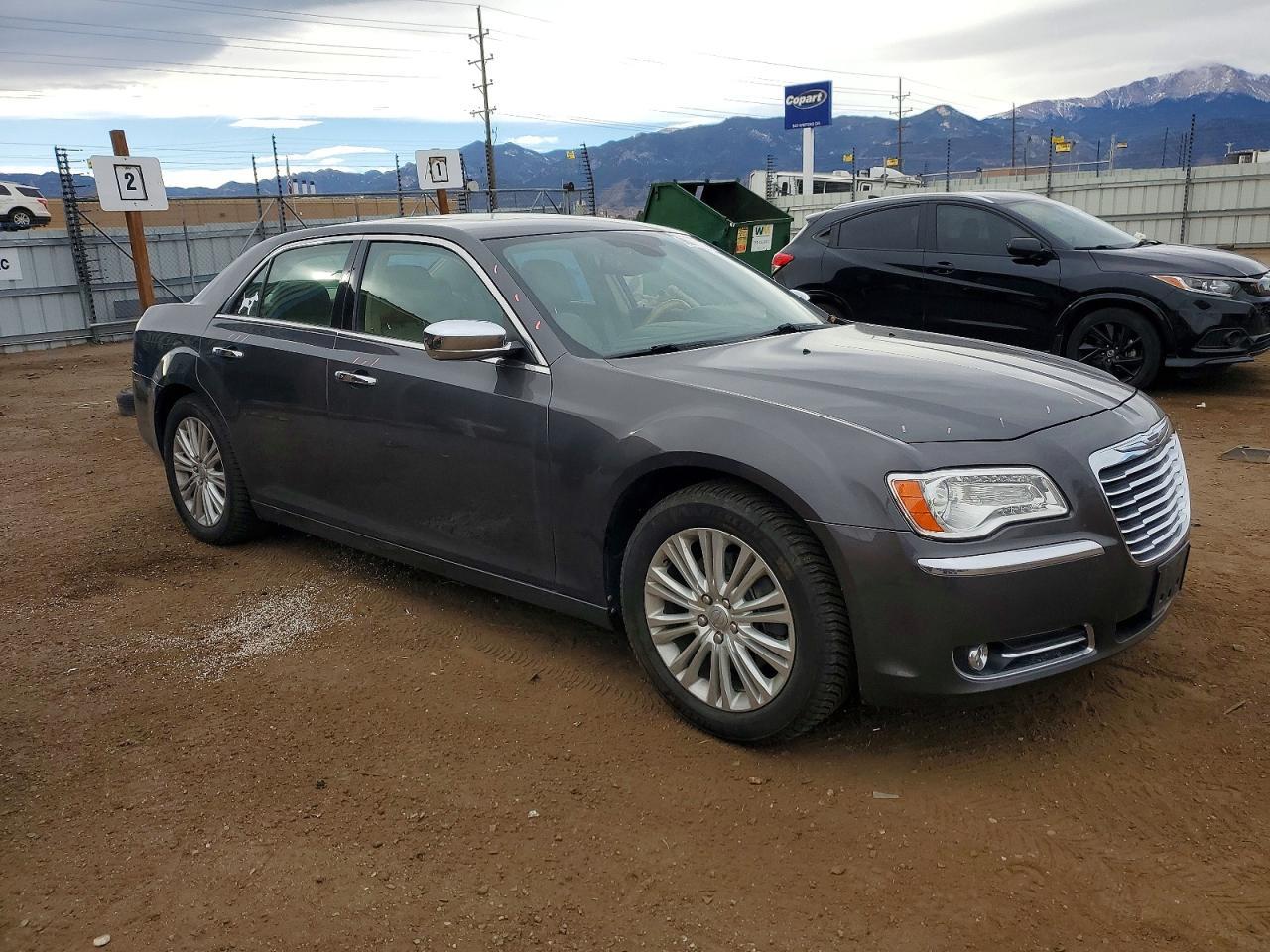 2013 CHRYSLER 300