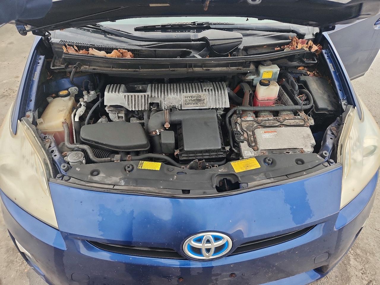 2011 TOYOTA PRIUS