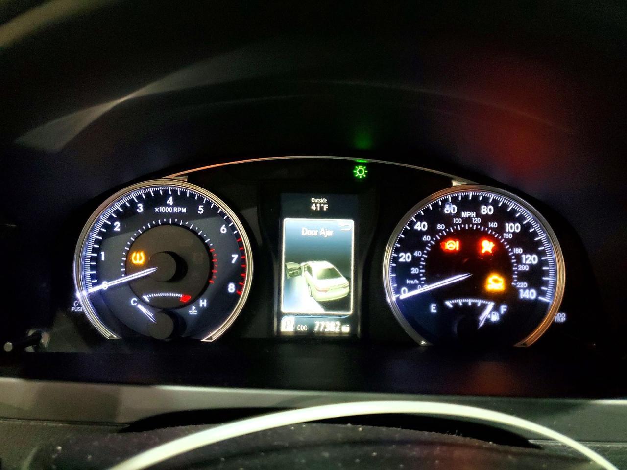 2016 TOYOTA CAMRY