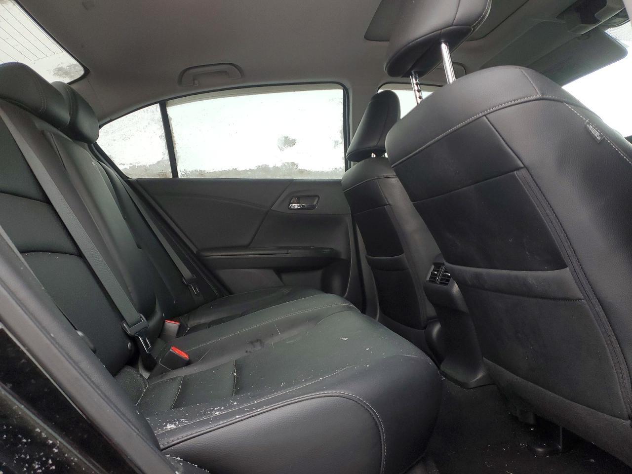 2016 HONDA ACCORD