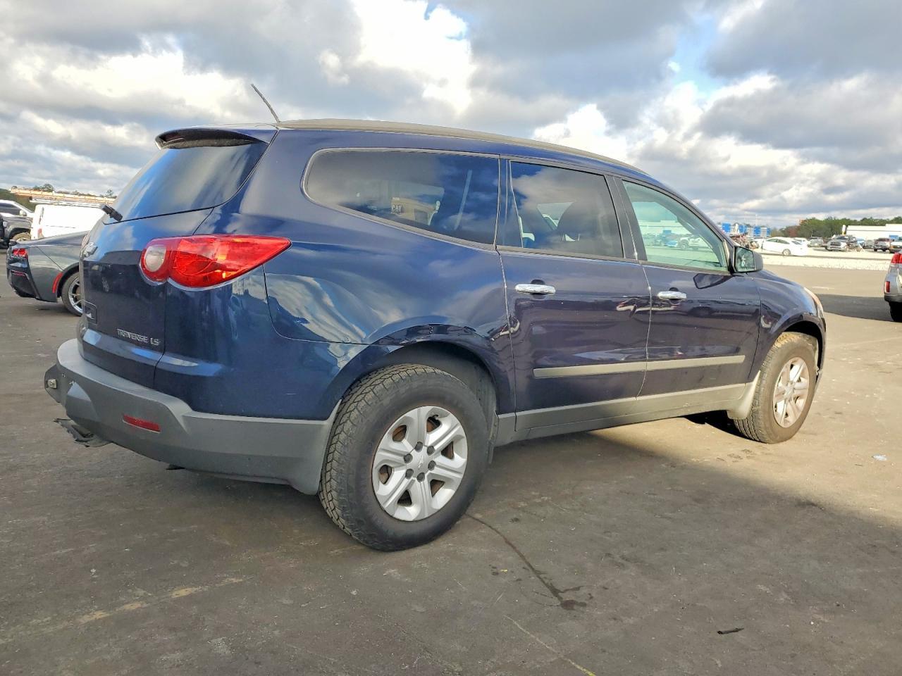 2012 CHEVROLET TRAVERSE