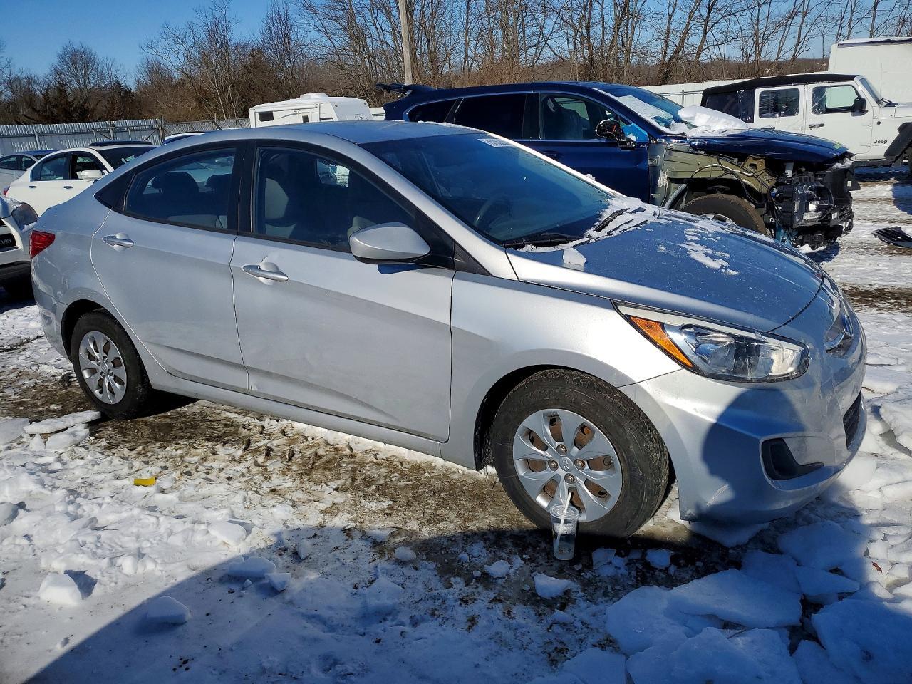 2016 HYUNDAI ACCENT