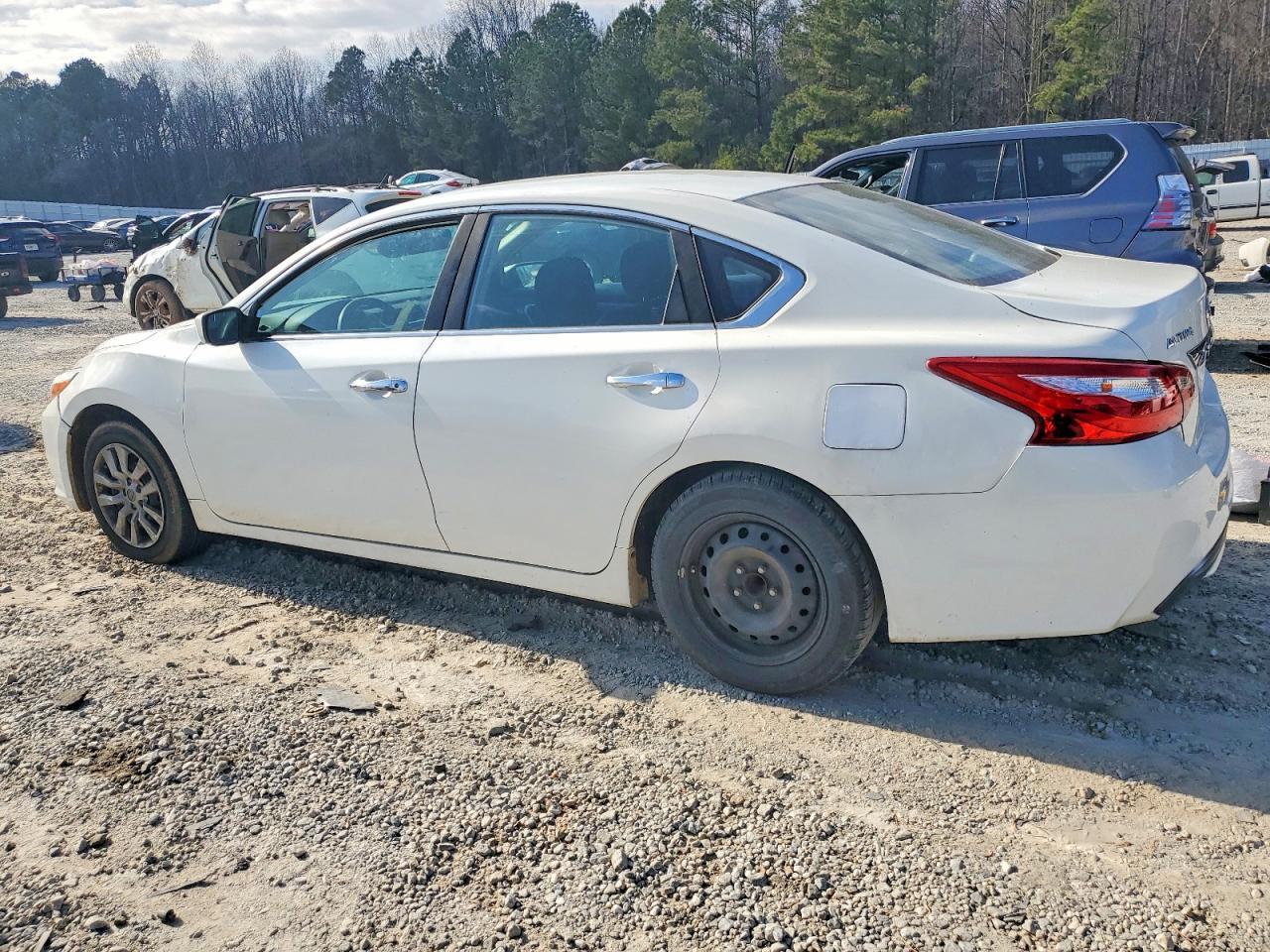 2016 NISSAN ALTIMA