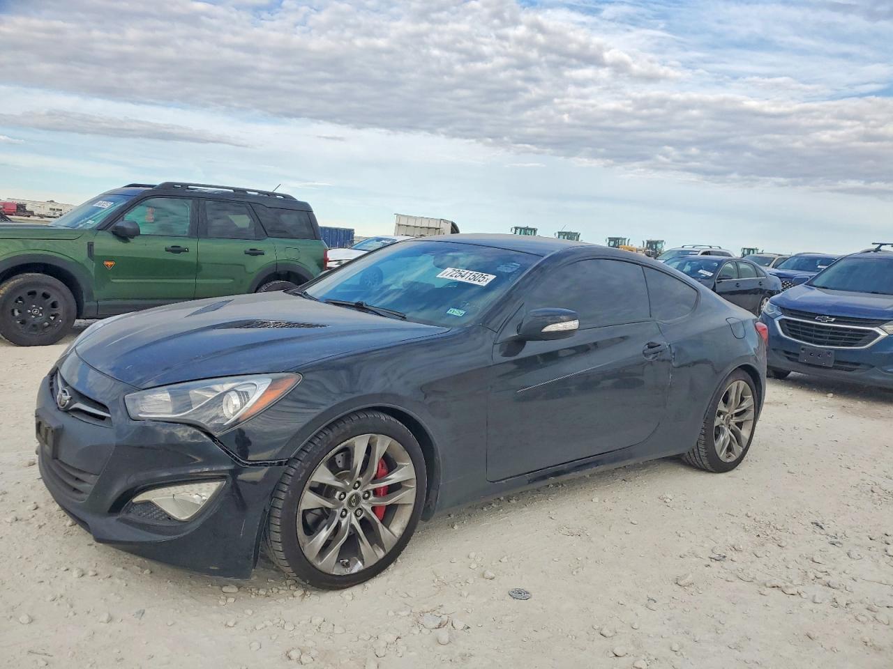 2014 HYUNDAI GENESIS