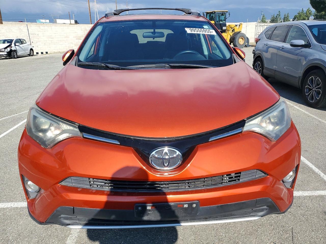 2016 TOYOTA RAV4