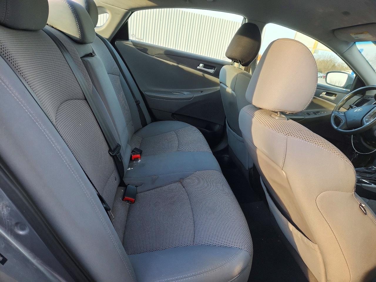 2014 HYUNDAI SONATA