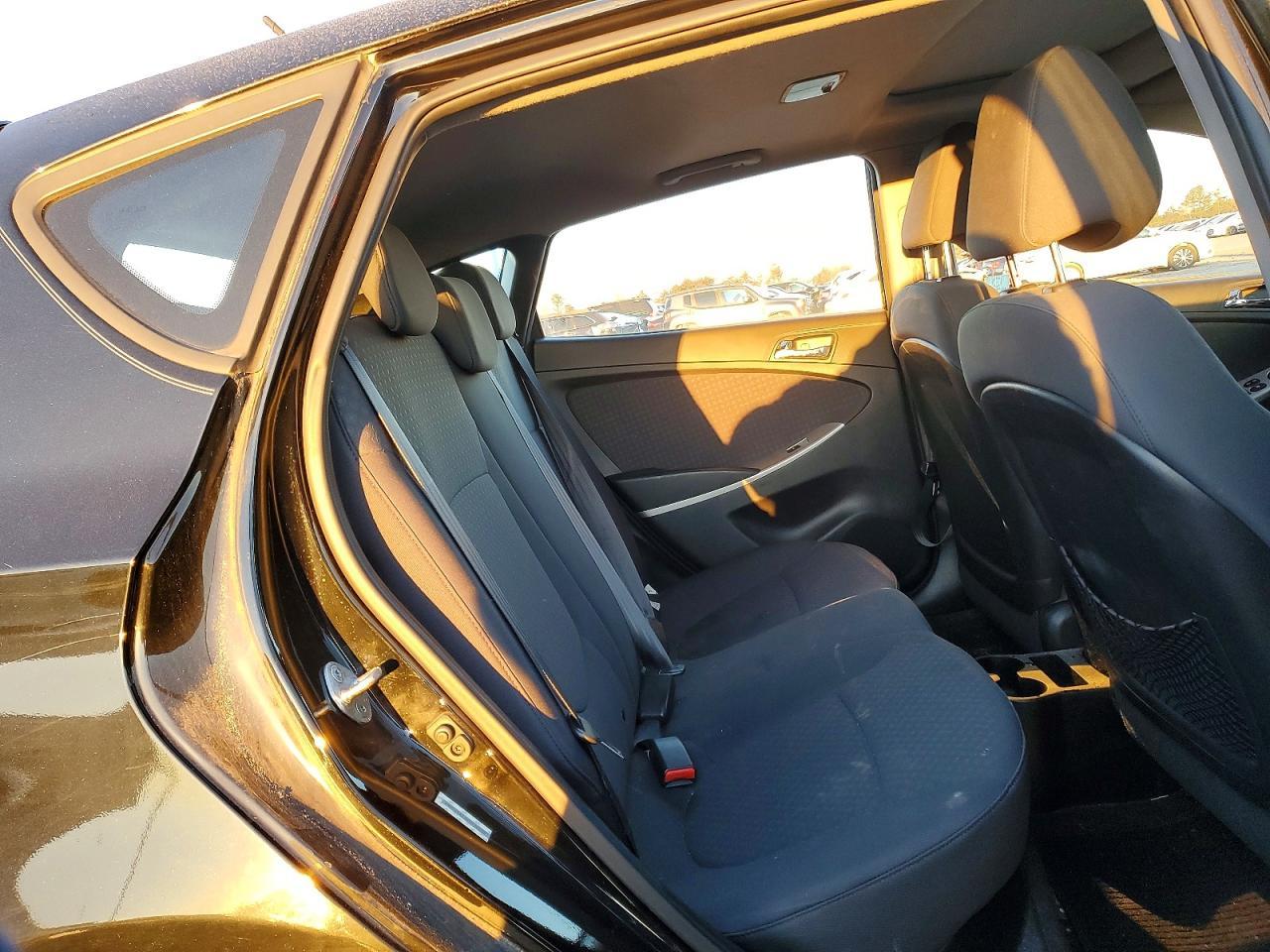 2014 HYUNDAI ACCENT