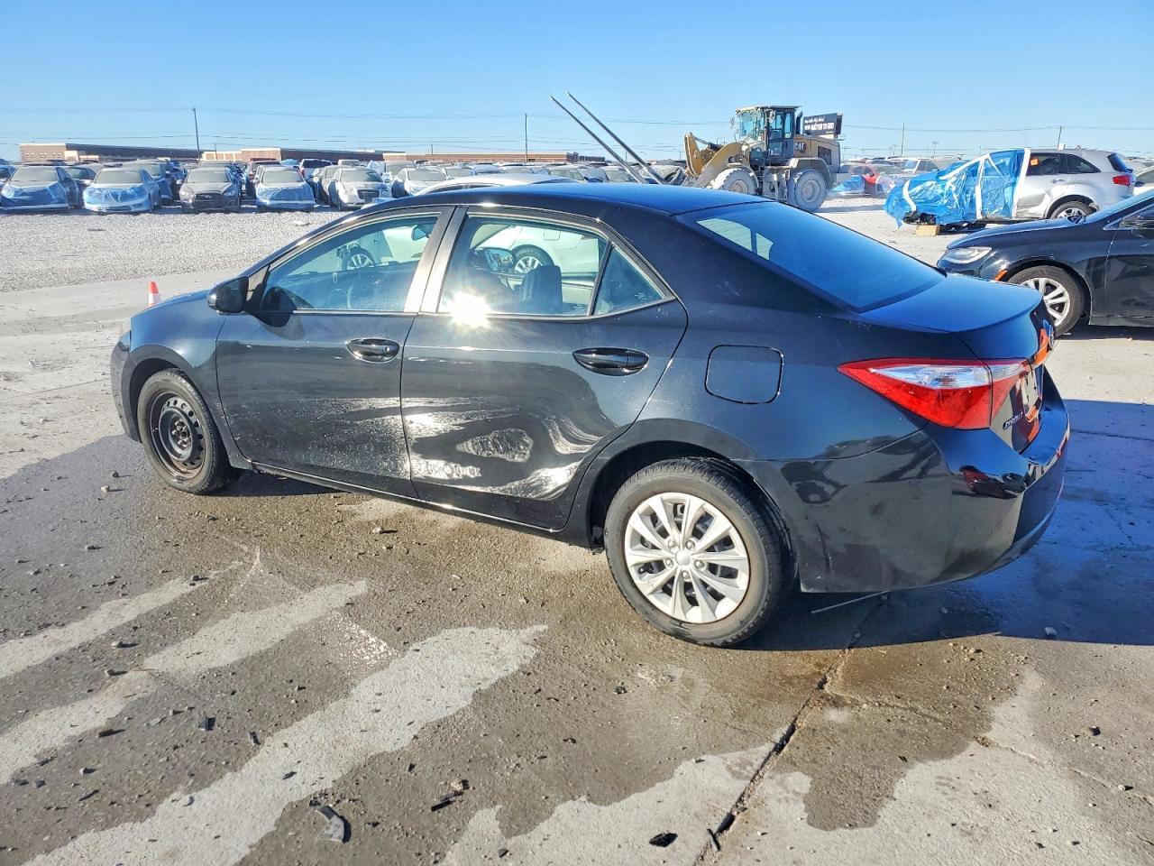 2015 TOYOTA COROLLA
