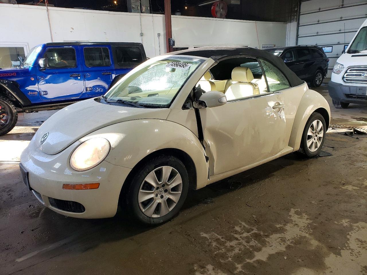 2010 VOLKSWAGEN Beetle