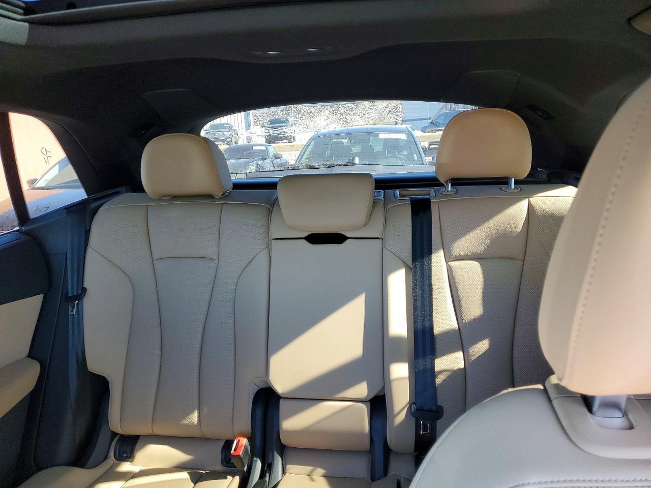 2020 AUDI Q8