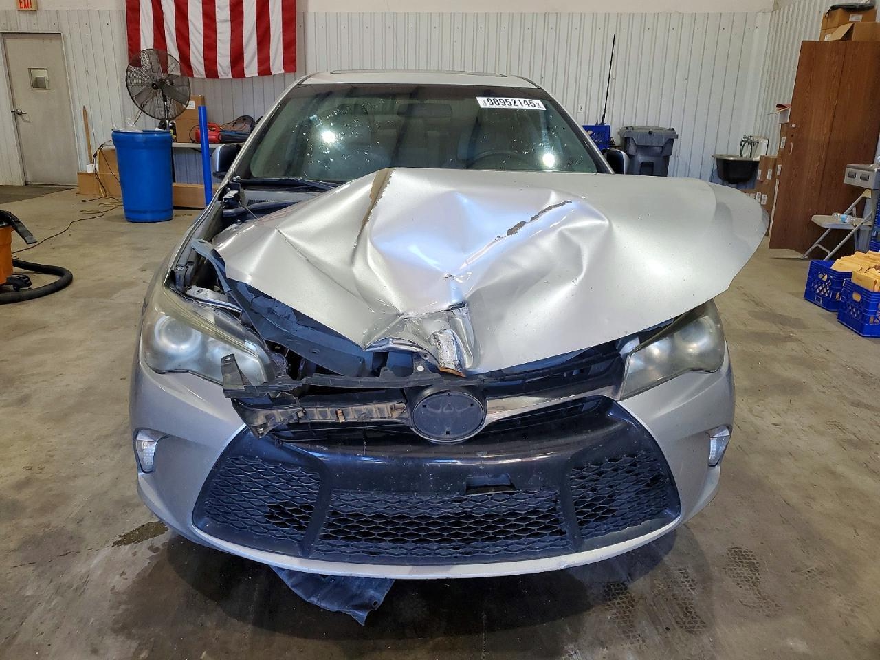 2015 TOYOTA CAMRY