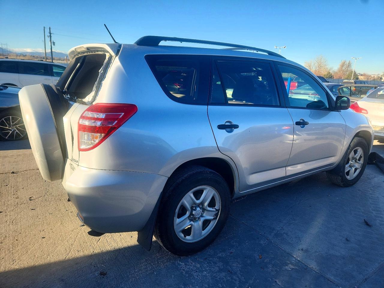 2011 TOYOTA RAV4