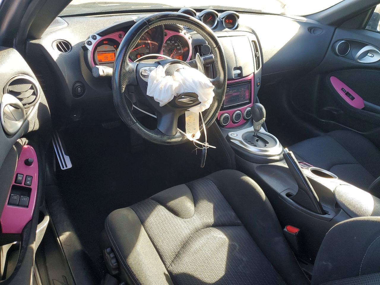 2012 NISSAN 370Z