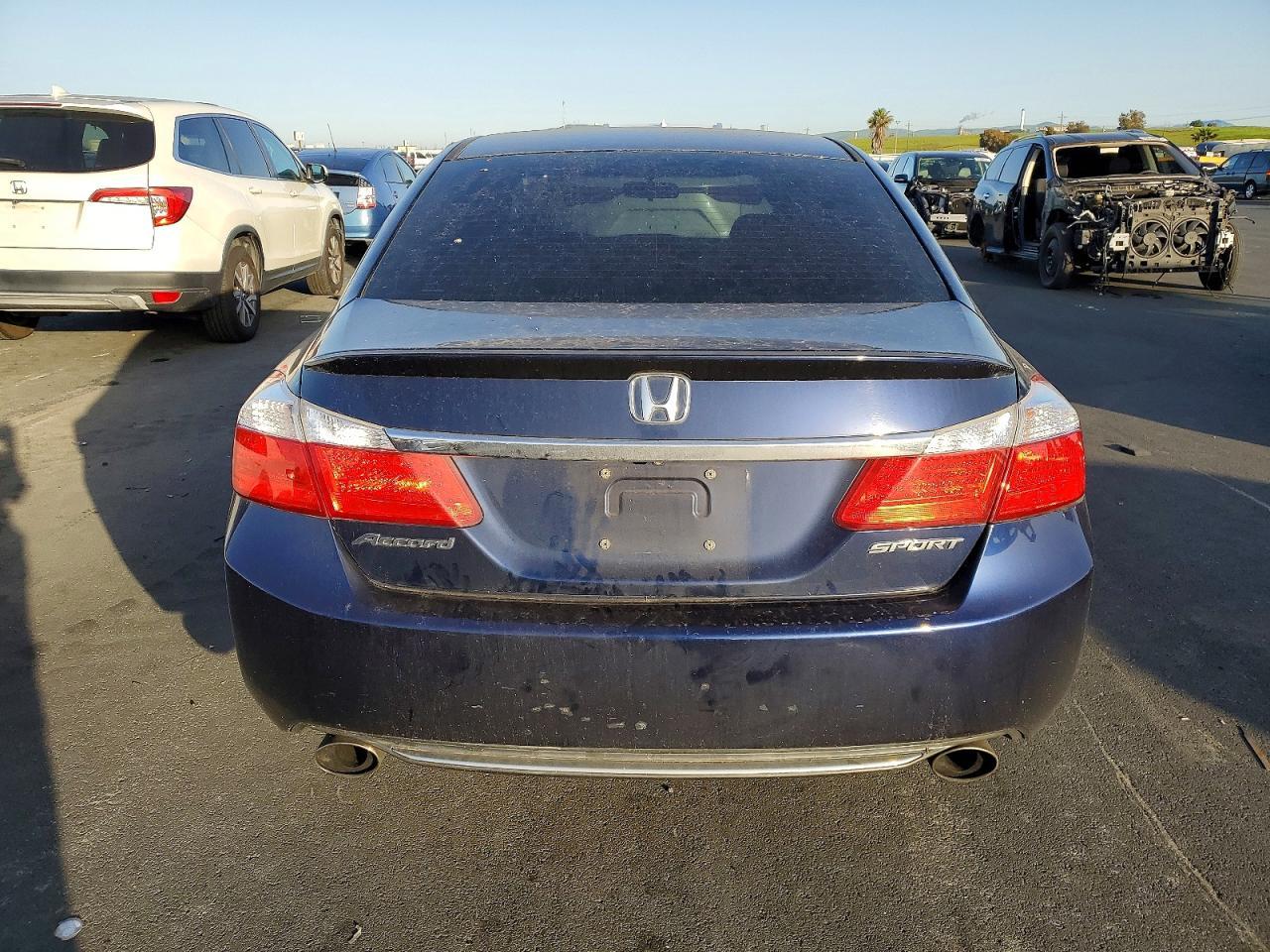 2015 HONDA ACCORD