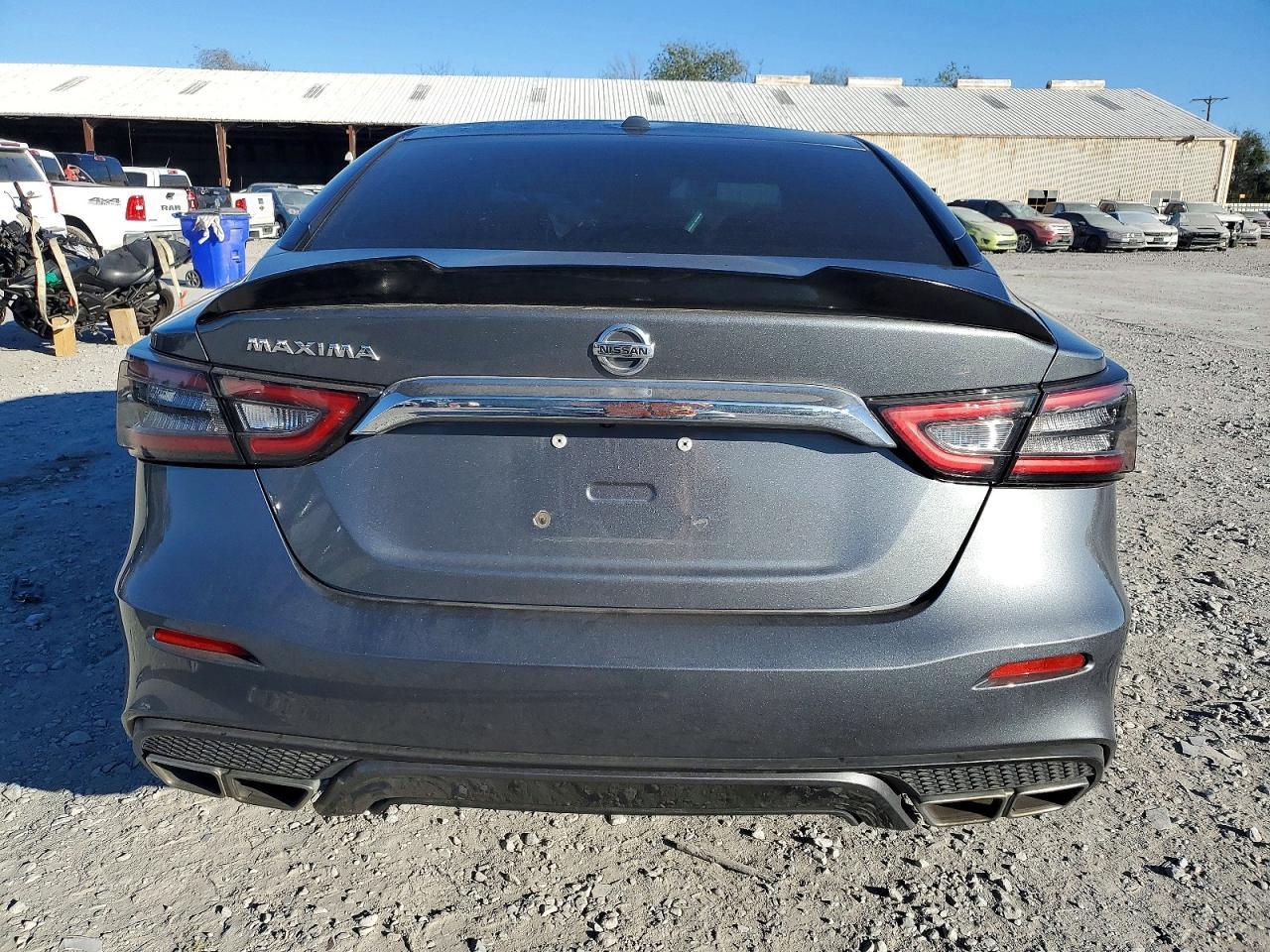 2019 NISSAN Maxima