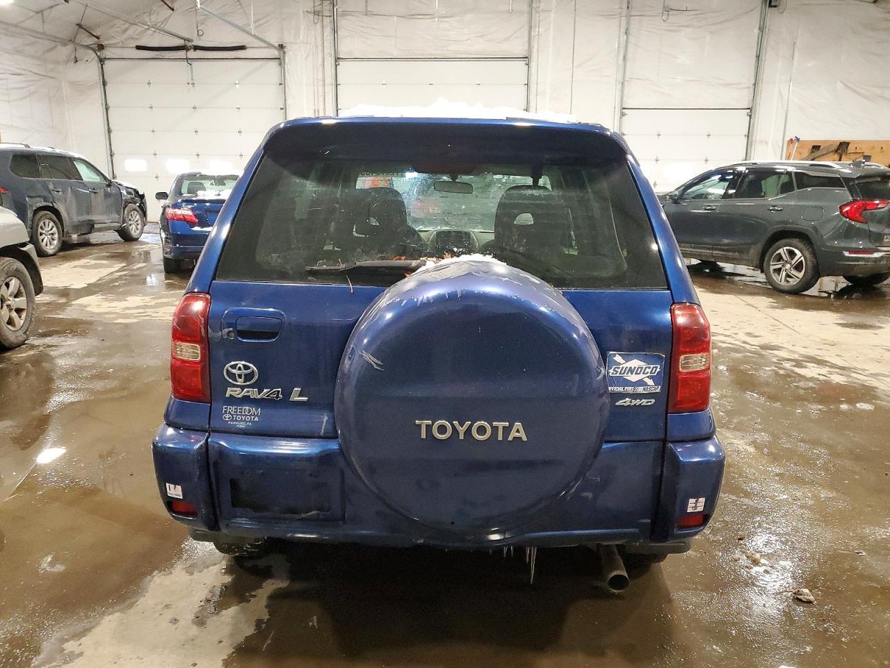 2005 TOYOTA RAV4