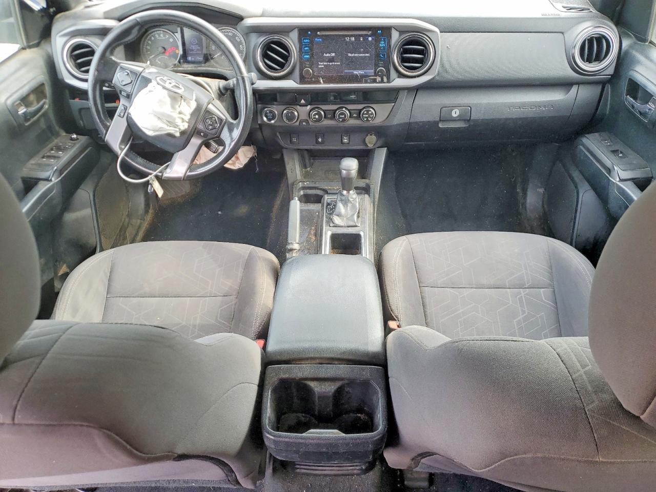 2017 TOYOTA TACOMA