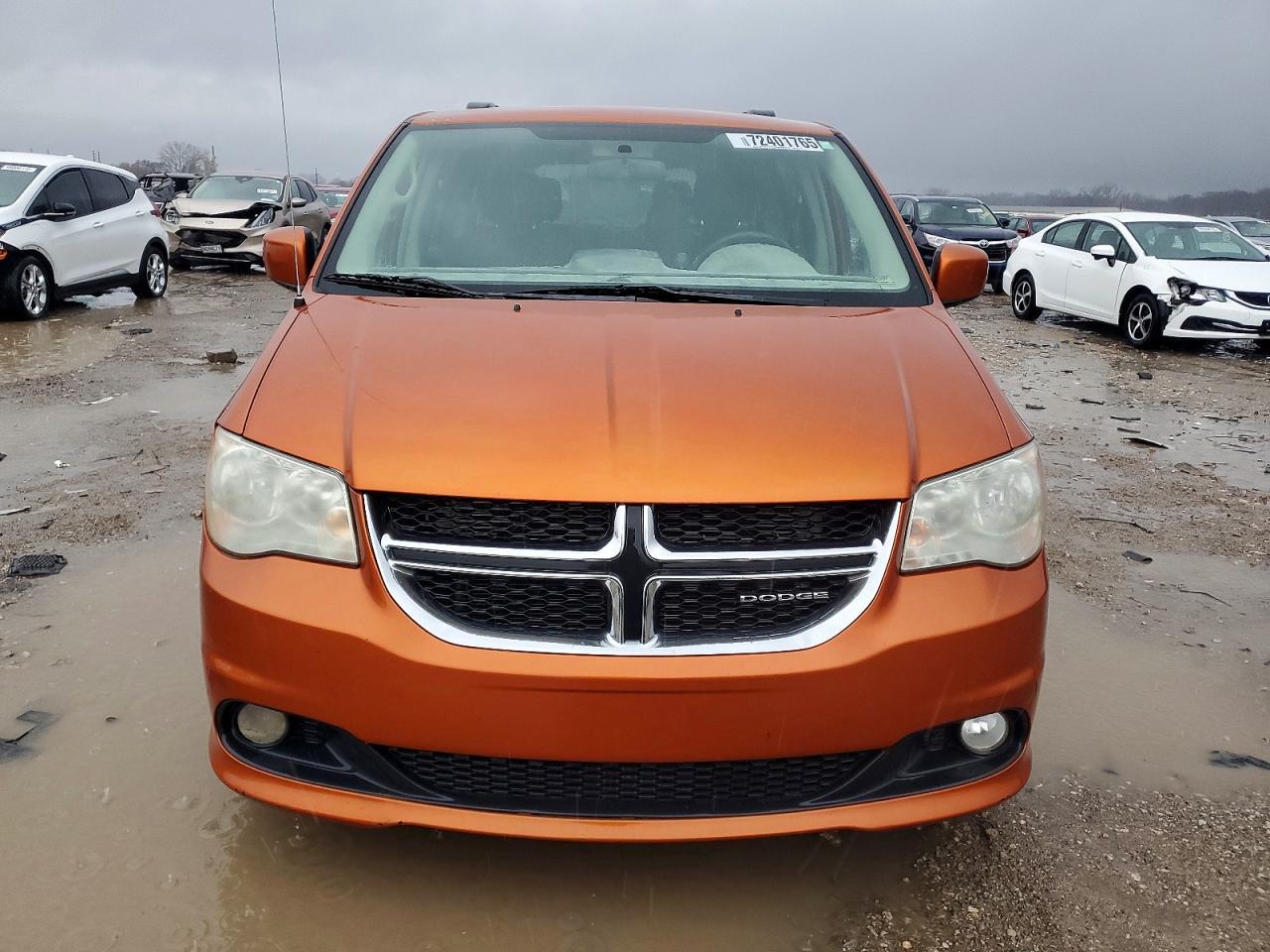 2011 DODGE GRAND CARAVAN