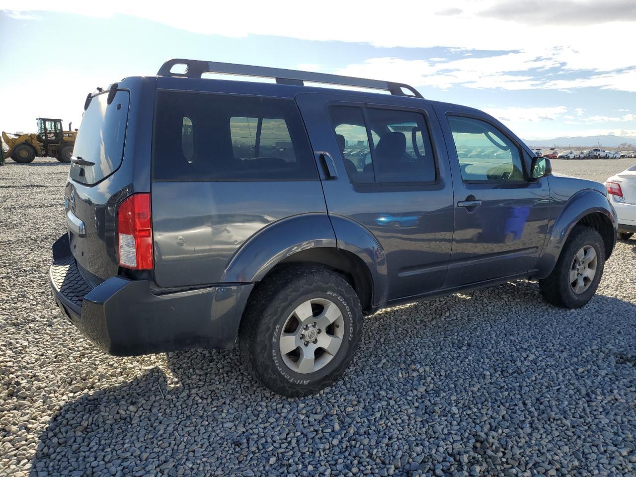 2010 NISSAN PATHFINDER