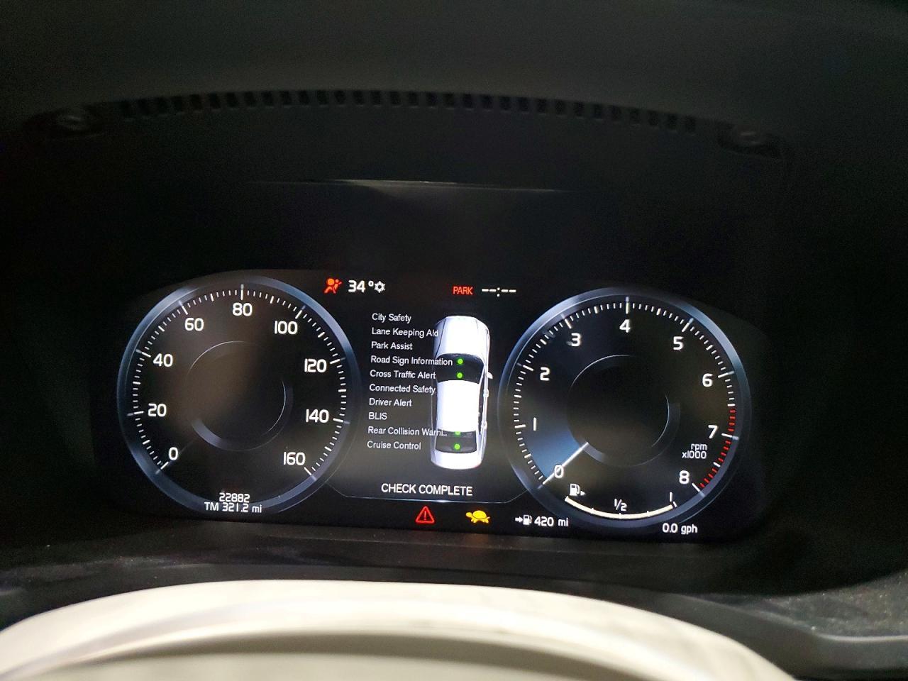 2022 VOLVO S60