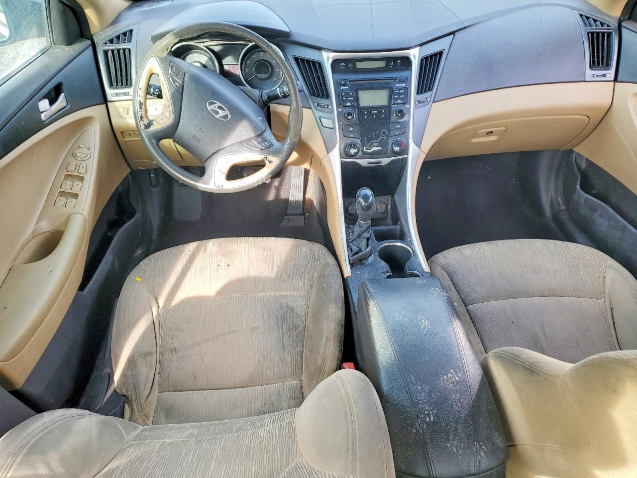 2011 HYUNDAI SONATA
