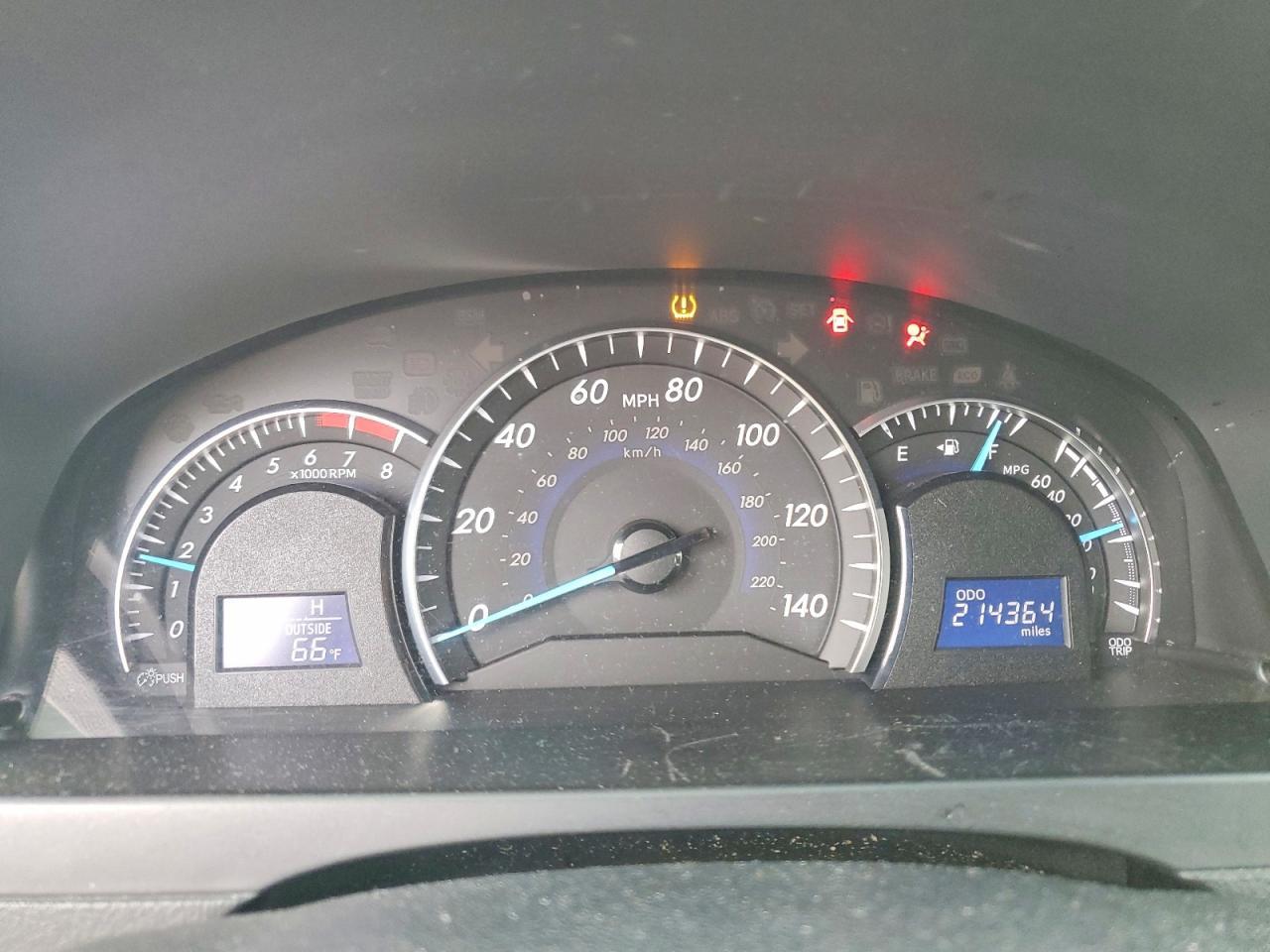 2012 TOYOTA CAMRY